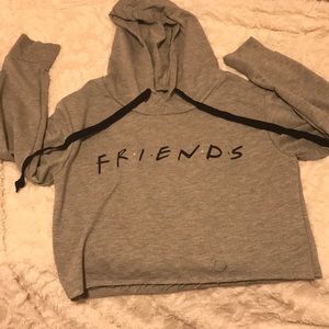 gray cropped “friends” sweatshirt